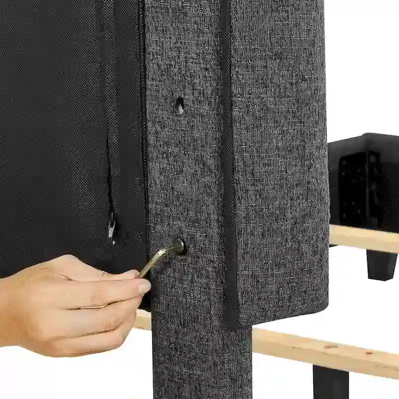 Letto a piattaforma con pannelli imbottiti alti in grigio scuro