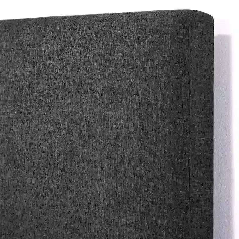 Letto a piattaforma con pannelli imbottiti alti in grigio scuro